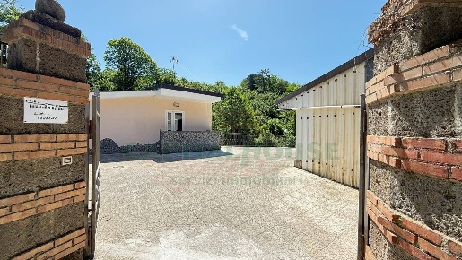 Foto Casa indipendente in via fontana, Avellino Guastalla di 180 m²