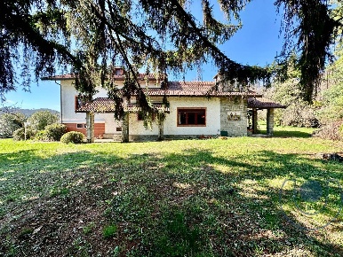 Foto Villa unifamiliare in Strada Cenasco, Moncalieri Testona - San Michele