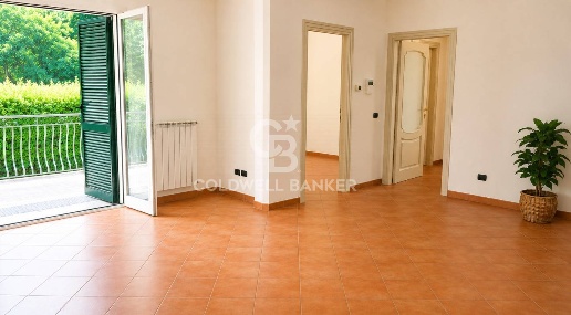 Foto Appartamento in via condotti 219, Sutri di 120 m² con 5 locali