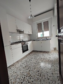 Foto Case indipendenti in via torino 2, Pisa Porta a Lucca di 150 m²