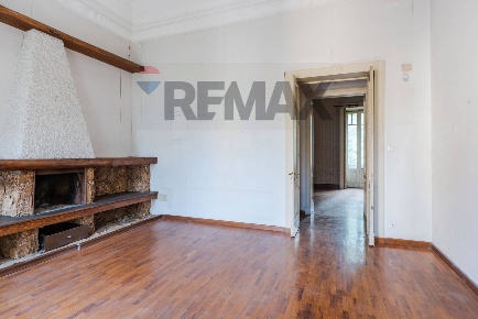 Foto Appartamento in Via Androne 38, Catania di 332 m² con 11 locali