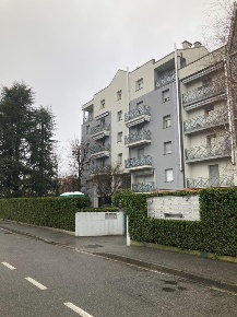 Foto Appartamento a Villa di Serio di 111 m² con 5 locali in vendita