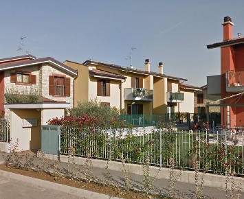 Foto Appartamento a Roncello di 74 m² con 4 locali in vendita