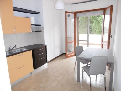 Foto Appartamento a Pisa Pisanova - Pardi di 90 m² con 5 locali in affitto