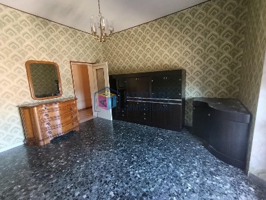 Foto Appartamento a Livorno Fabbricotti di 92 m² con 4 locali in vendita