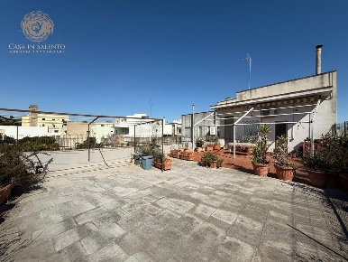 Foto Appartamento a Alessano Centro di 245 m² con 7 locali in vendita