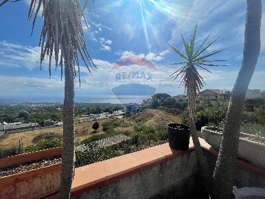 Foto Appartamento in via Glorenza, Acireale in vendita