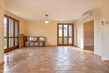 Foto Villa bifamiliare a San Giuliano Terme San Giuliano Terme Paese
