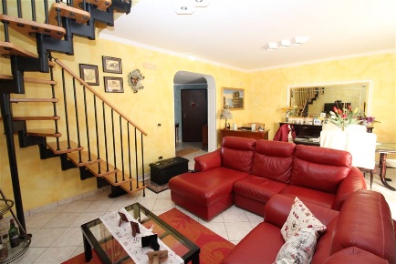 Foto Appartamento in VIA GALENO, Carlentini Carlentini Nord di 160 m²