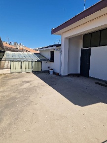 Foto Casa indipendente in Via Eritrea 5 5, Paternò di 380 m² con 10 locali
