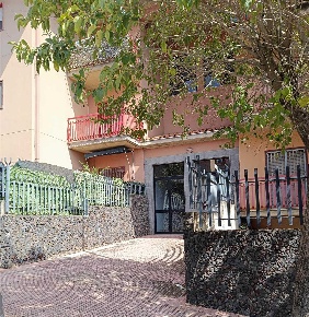 Foto Appartamento in Via Degli Alpini 2, Mascalucia Centro di 88 m²