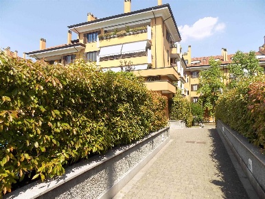 Foto Appartamento in via Umbria 58, Peschiera Borromeo San Bovio San Felice