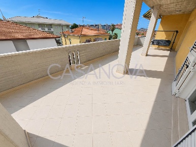 Foto Appartamento a Giulianova Centro di 93 m² con 3 locali in vendita