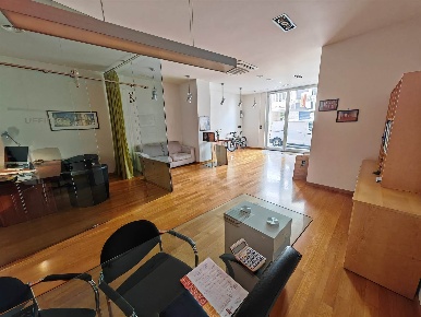 Foto Magazzino in Viale Europa 102-104, Martina Franca di 130 m² in vendita