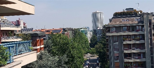 Foto Appartamento a Milano San Siro di 143 m² con 3 locali in vendita