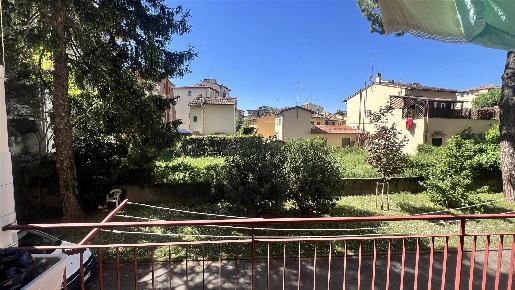 Foto Appartamento in vai cecioni, Firenze Isolotto Talenti di 100 m²
