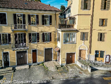 Foto Appartamento in Via Martiri della libertà 10, Châtillon Centro