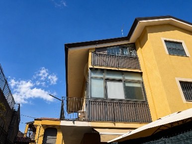 Foto Appartamento in Via Scale Sant'Anna 68, Aci Catena di 113 m²