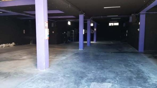 Foto Magazzino a Piacenza di 400 m² con 3 locali in affitto