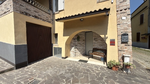 Foto Appartamento in Via dell'Aeronautica 9, Reggio nell'Emilia di 230 m²