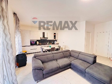 Foto Appartamento in Via Monteforte 42, Siracusa Mazzarrona di 115 m²
