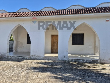 Foto Villa unifamiliare in Via Strada Comunale 62 nc, Manduria di 117 m²