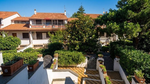 Foto Villa a schiera a Ardea Lido dei Coralli - Sabbiedoro di 63 m²