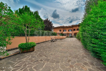 Foto Villa a schiera in VIA FLEMING 8E, Vimercate Oreno, Velasca di 260 m²