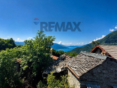 Foto Casa indipendente a Trarego Viggiona Trarego di 100 m² con 3 locali