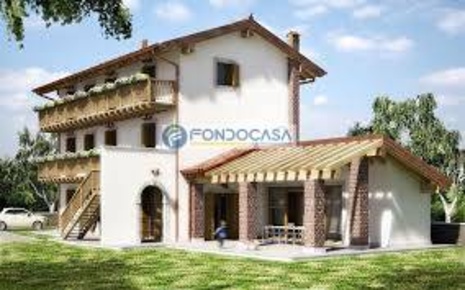 Foto Rustico in via marconi, Pozzolengo Centro di 184 m² con 6 locali