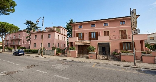 Foto Appartamento in Via Ferrucci, Cecina Marina di Cecina di 61 m²