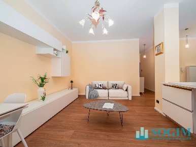 Foto Appartamento in Viale Varese, Como Centro di 68 m² con 2 locali