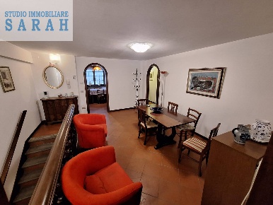 Foto Appartamento in Via mazzini, Viareggio di 130 m² con 6 locali