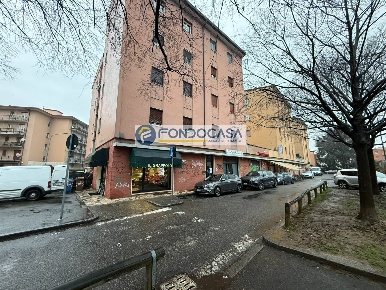 Foto Locale commerciale in Via torricella  di sopra 52, Brescia Urago Mella