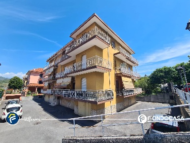 Foto Appartamento in Via Bealera, Villanova d'Albenga Centro di 75 m²
