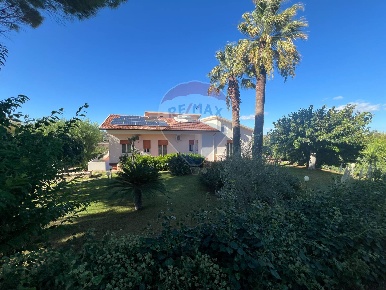 Foto Villa in VIA PIETRE NERE  CAVA ISPICA, Modica in vendita