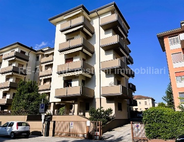 Foto Appartamento in Via Raffaele Cadorna, Vicenza San Bortolo di 65 m²