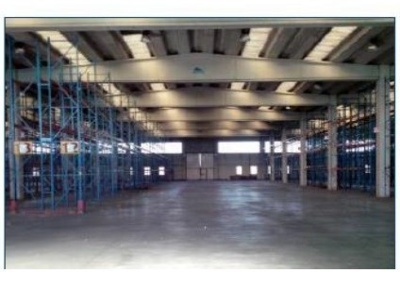 Foto Capannone industriale a Settimo Milanese di 4300 m² in affitto