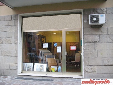 Foto Negozio in via Pasubio, Bologna Saffi di 36 m² con 1 locali in affitto