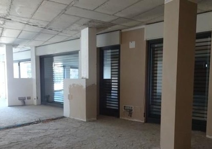 Foto Negozio a Rivoli Coop - Vecco di 178 m² con 1 locali in vendita