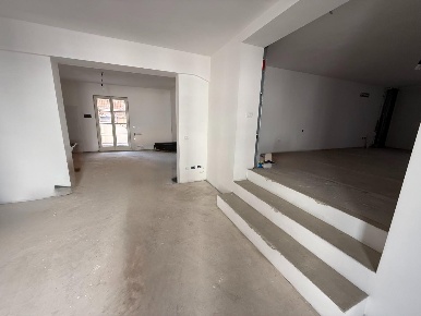 Foto Appartamento a Pontedera Villaggi, Bellaria di 140 m² con 7 locali