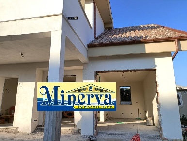 Foto Villa bifamiliare in Via della Cannuccia, Anzio di 120 m² con 4 locali