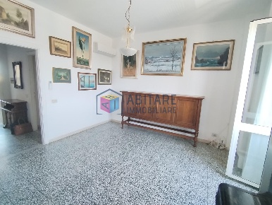 Foto Appartamento a Livorno Porta a Terra - Padula di 102 m² con 4 locali