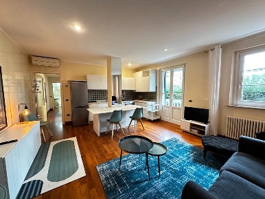 Foto Appartamento a Pietrasanta di 76 m² con 4 locali in vendita