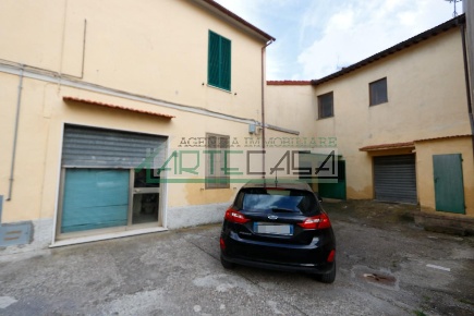 Foto Casa indipendente a Cascina Navacchio Nord - Zambra di 180 m²