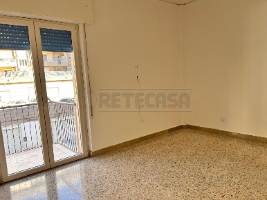 Foto Appartamento in Via Napoleone Colajanni 127, Caltanissetta Centro