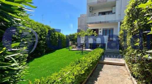 Foto Appartamento in Via Nettario di Casole 39, Otranto Centro di 147 m²