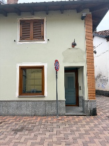 Foto Locale commerciale in Via Galileo Galilei 20, Beinasco Borgaretto