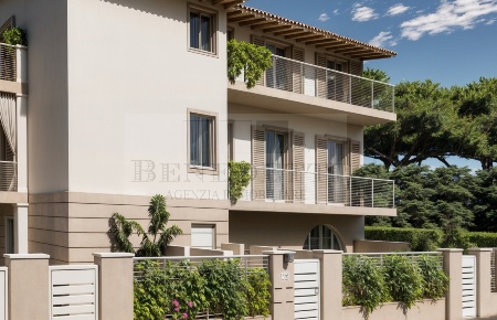 Foto Appartamento in Via Cortona 113, Pietrasanta di 80 m² con 4 locali
