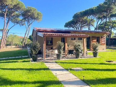 Foto Villa unifamiliare a Grosseto La Principina di 80 m² con 4 locali